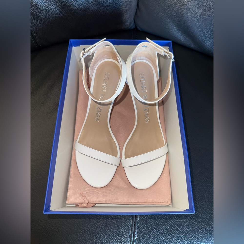 Stuart Weitzman nunakedstraight White Sandals